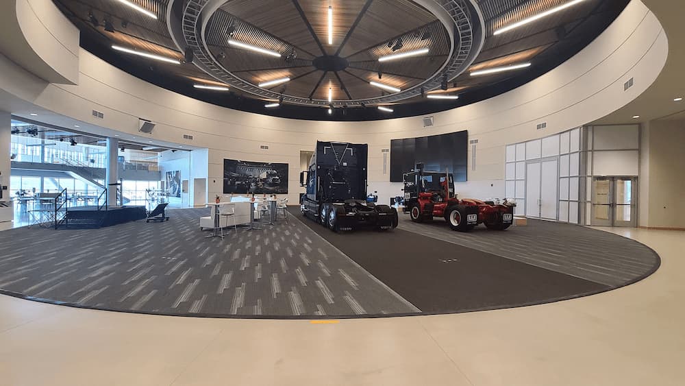 Volvo Trucks Customer Center in USA